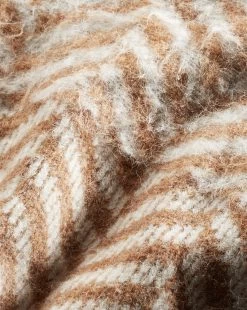 Veronica Beard Dutton Herringbone Knit Vest -Veronica Beard 2309KA2790238 CAMEL PRODUCT 03